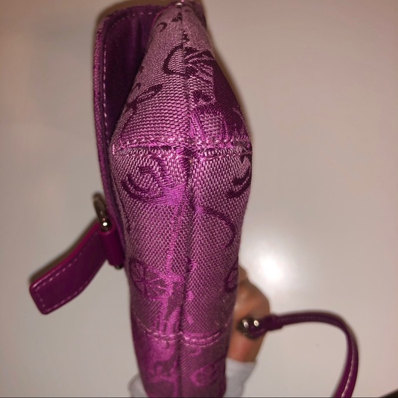 SOLD Coach - Canvas Stitched Wristlet - Picture 9 of 9